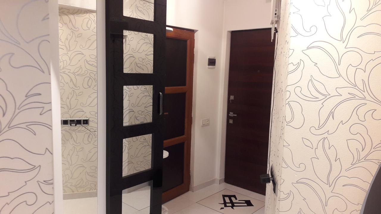 יירבאן Gevorg'S Appartment מראה חיצוני תמונה
